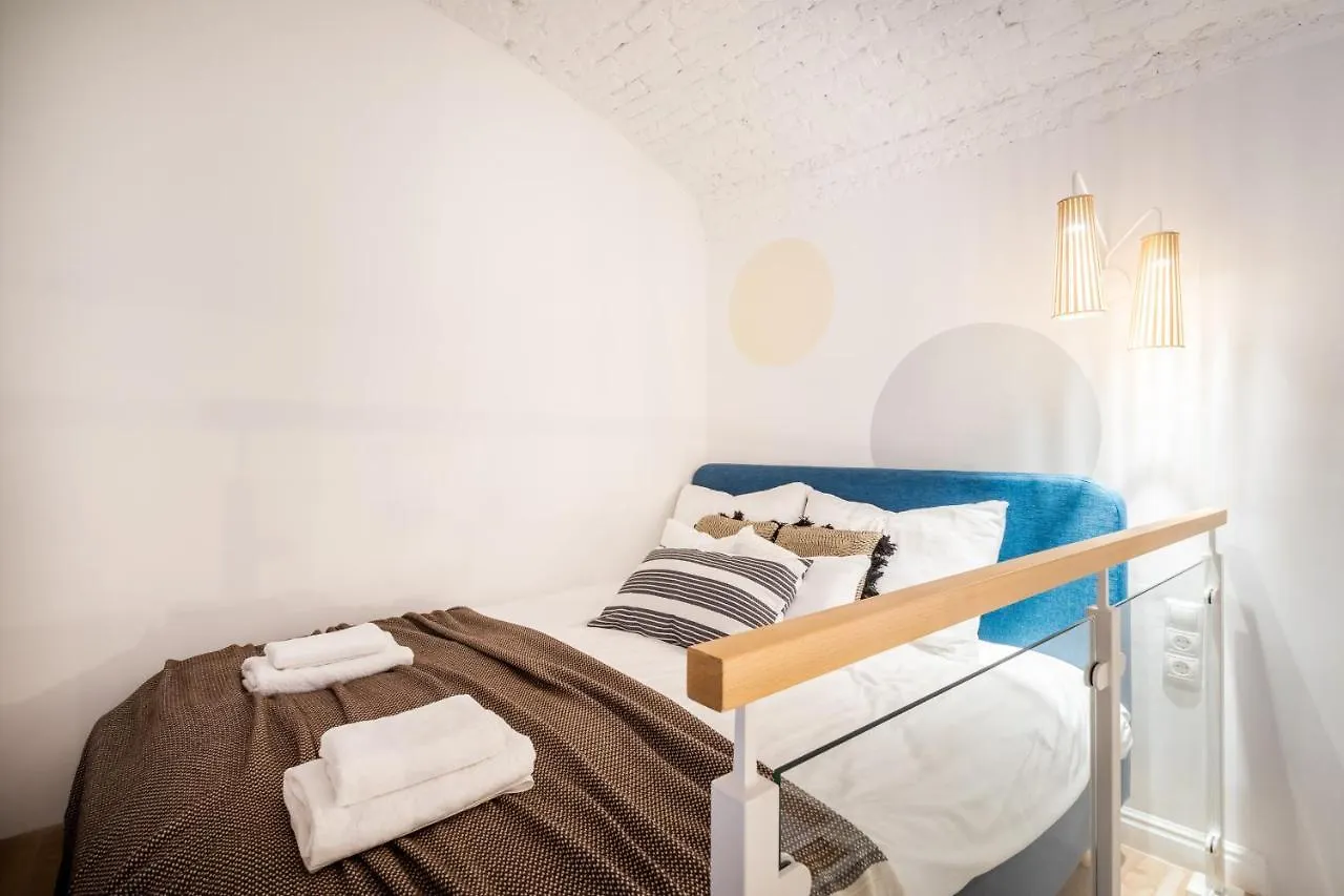 Roomli Boho Chic Apartments Budapest 0*,