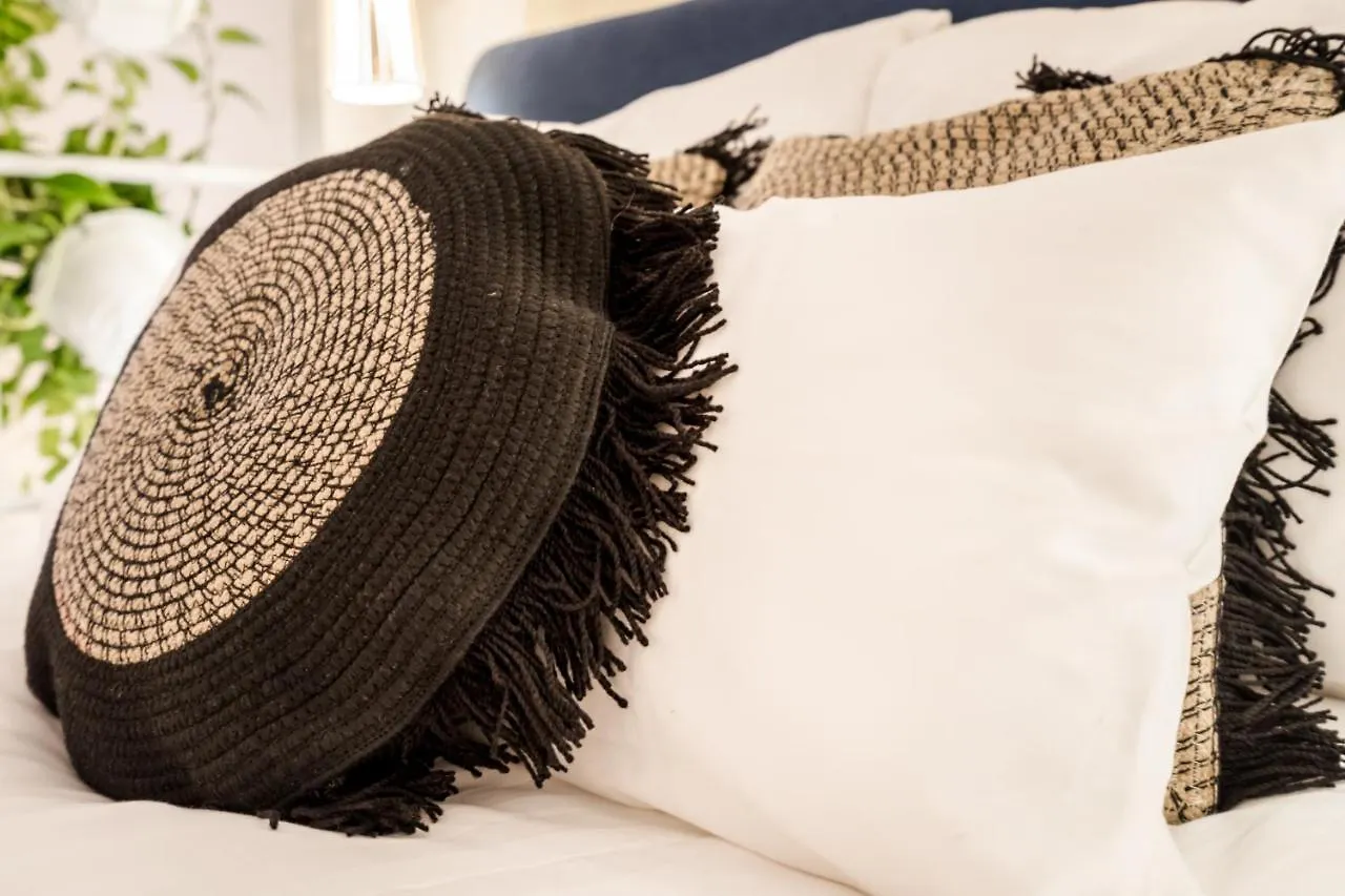 Roomli Boho Chic Apartments Budapest