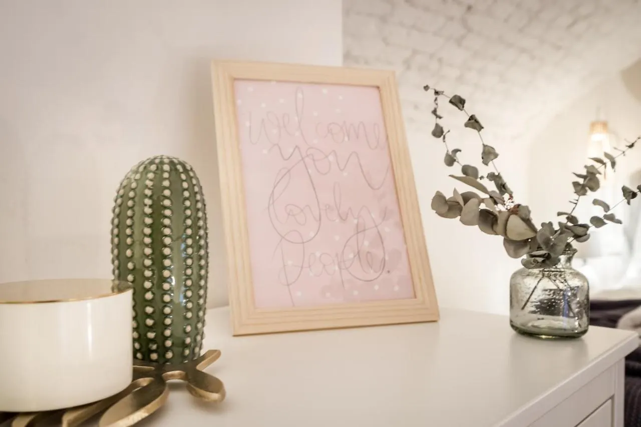 Roomli Boho Chic Apartments Budapest